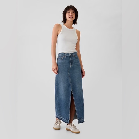 GAP Dresses & Skirts - NWT! GAP Denim Maxi Skirt - 30 TALL / 10 TALL 🩷 #711766